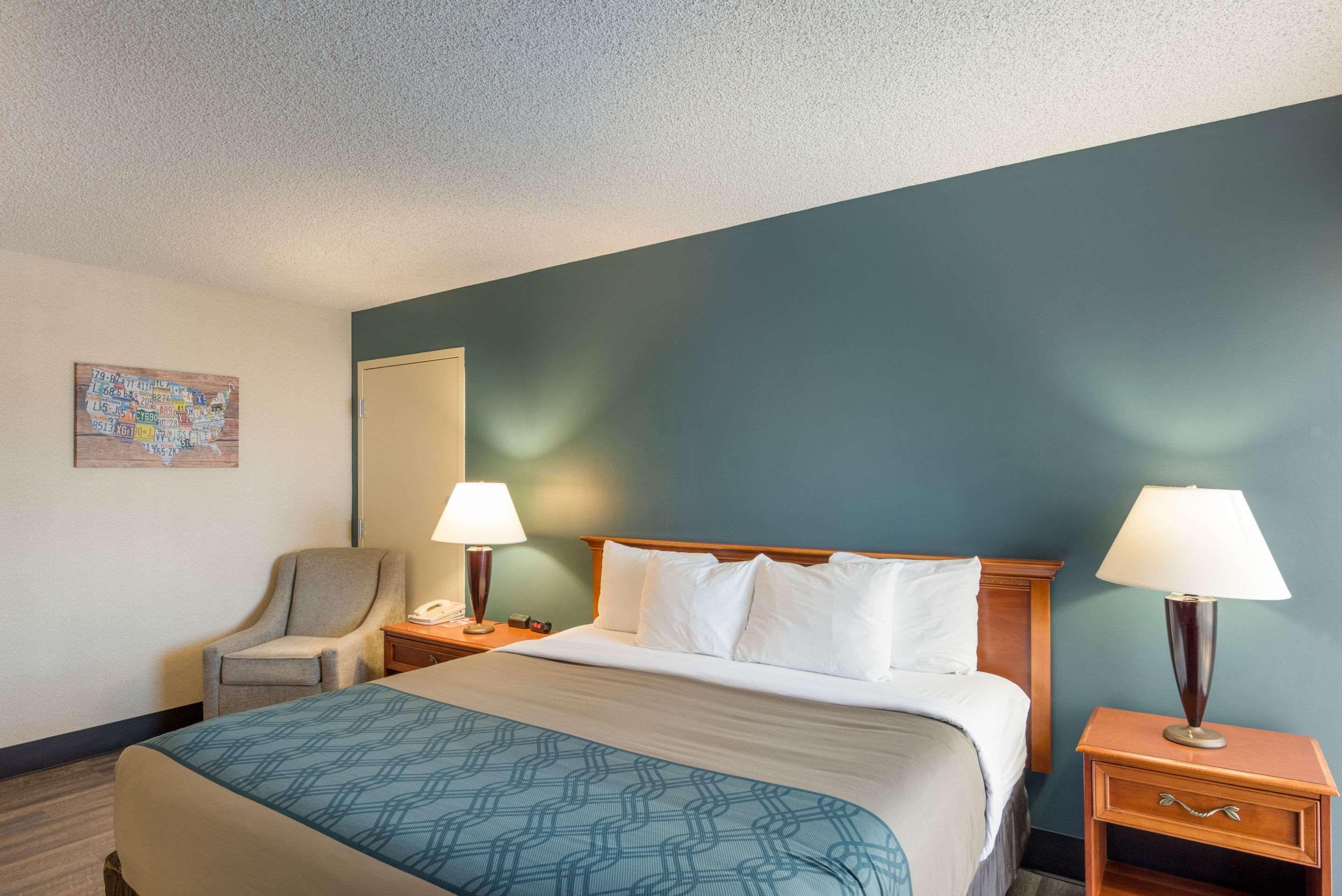Econo Lodge Grand Junction Buitenkant foto