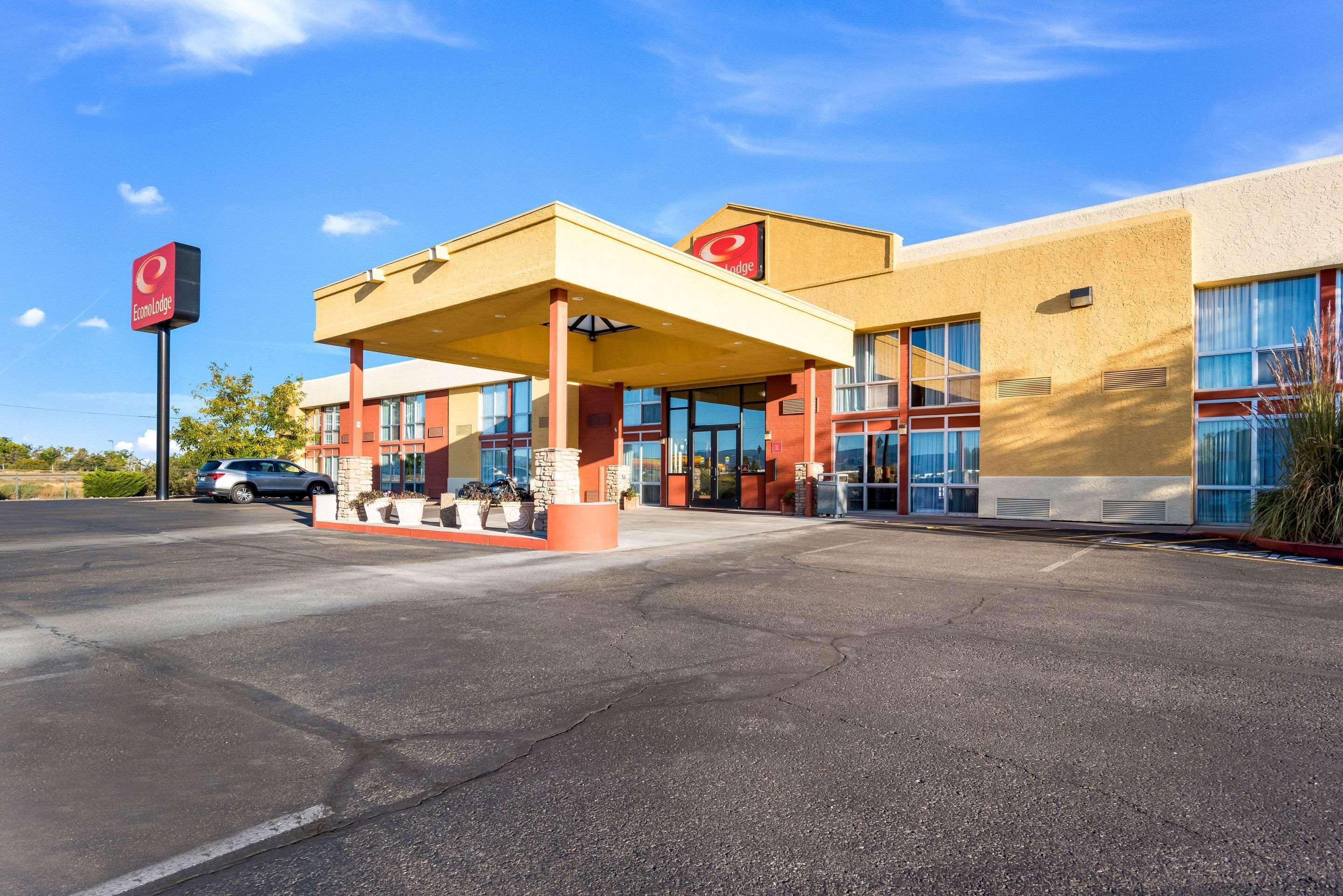 Econo Lodge Grand Junction Buitenkant foto