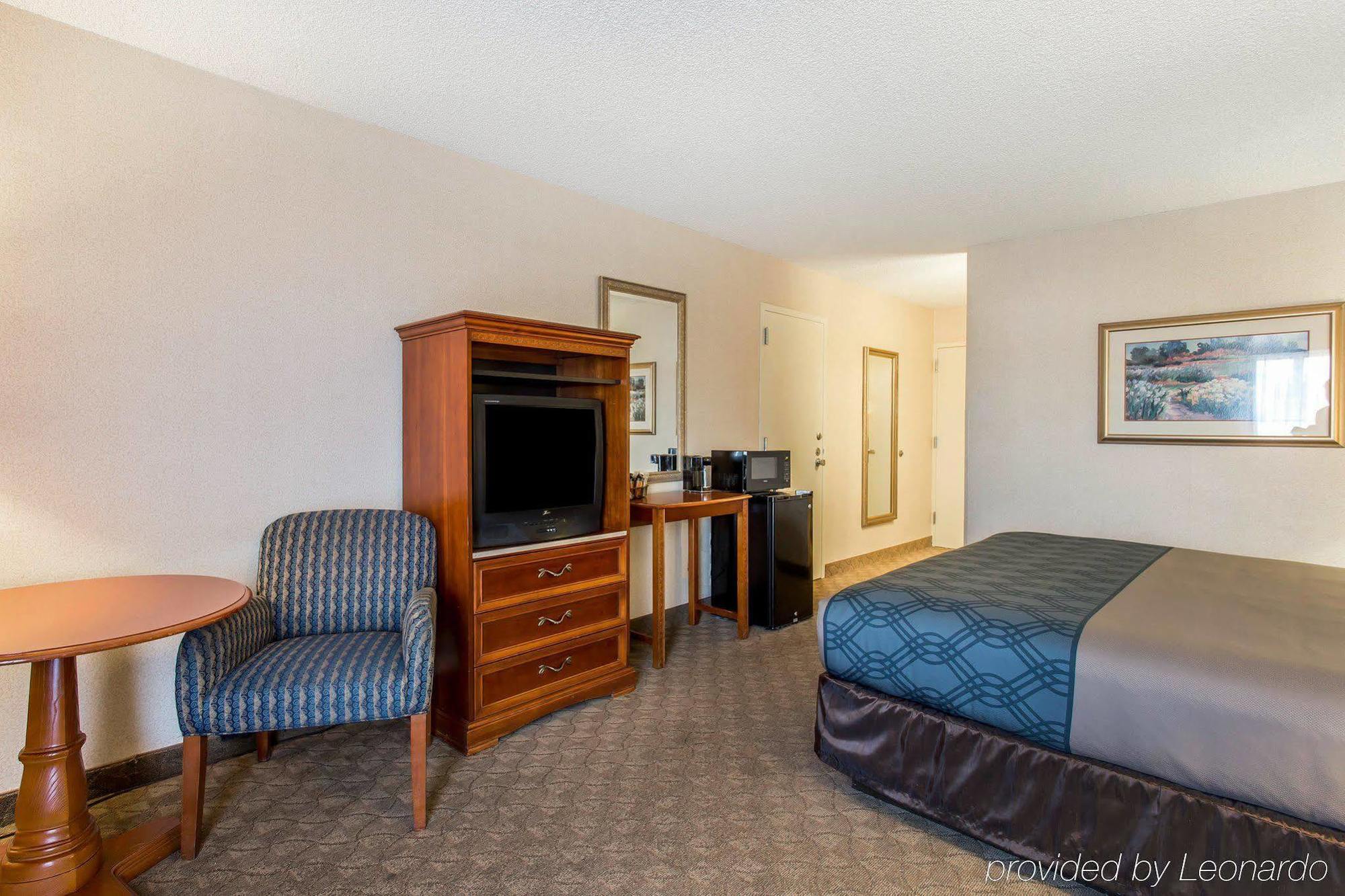 Econo Lodge Grand Junction Buitenkant foto